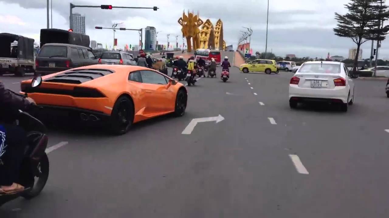 [XEHAY.VN] Lamborghini Huracan lăn bánh tại Đà Nẵng