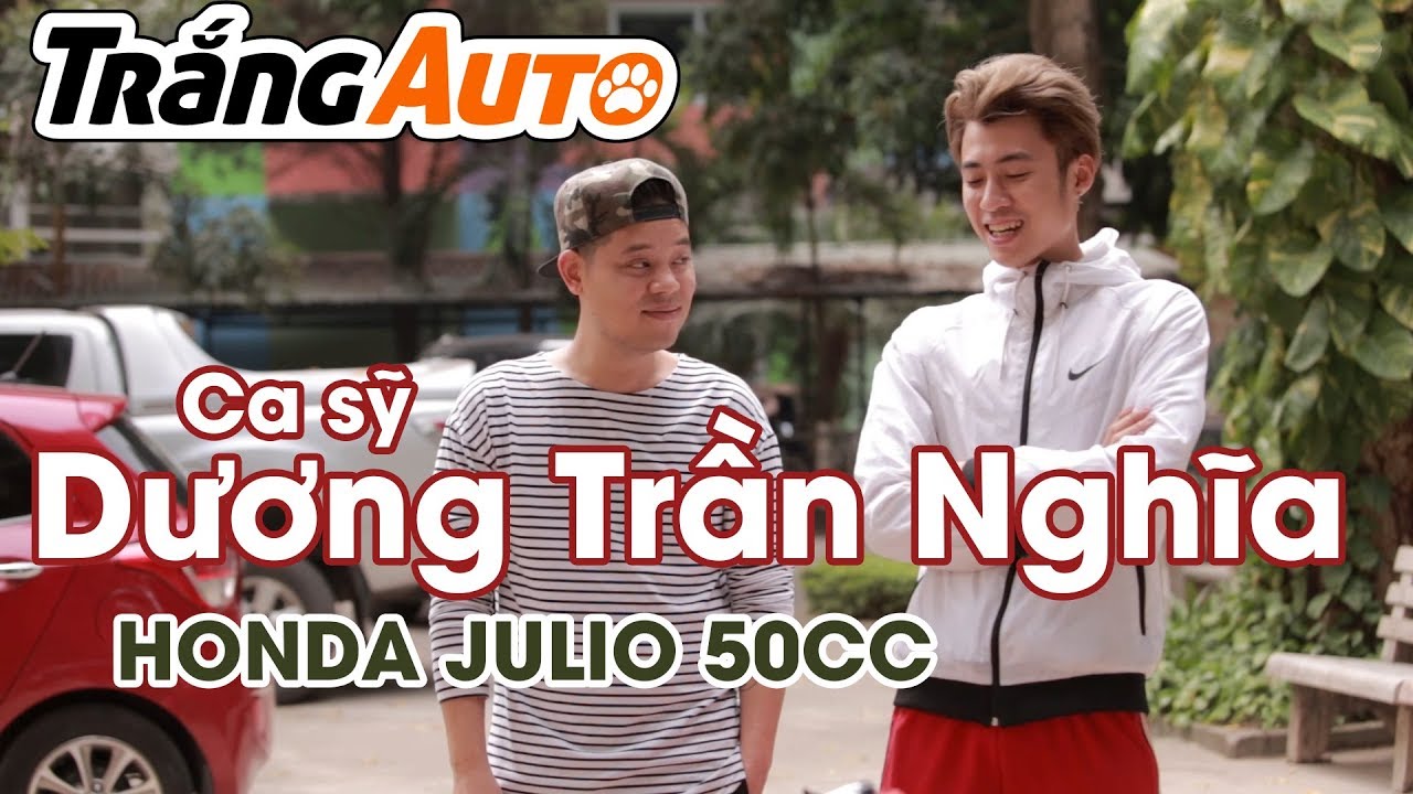 Ca sỹ Dương Trần Nghĩa lạ mắt với Honda Julio 50cc - XE CỦA AI | TRẮNG AUTO