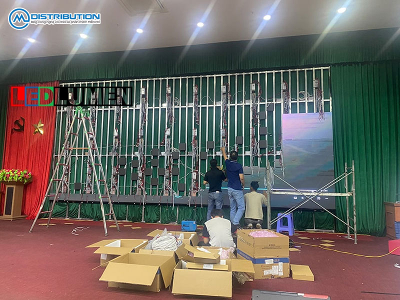 ledlumen-nha-cung-cap-man-hinh-led-chinh-hang-gia-tot-1-cmcdistribution