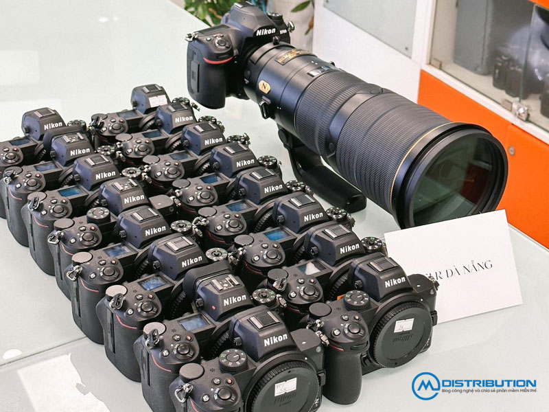tan-huong-dich-vu-va-san-pham-may-anh-chat-luong-tai-dslr-da-nang-1-cmcdistribution